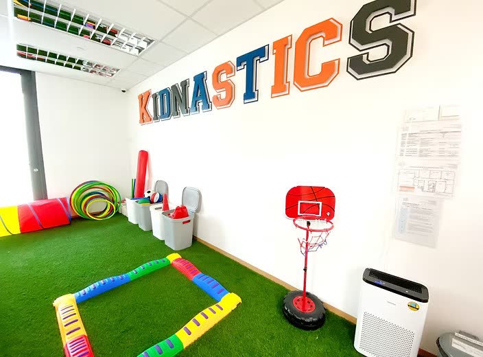 Kidnastics
